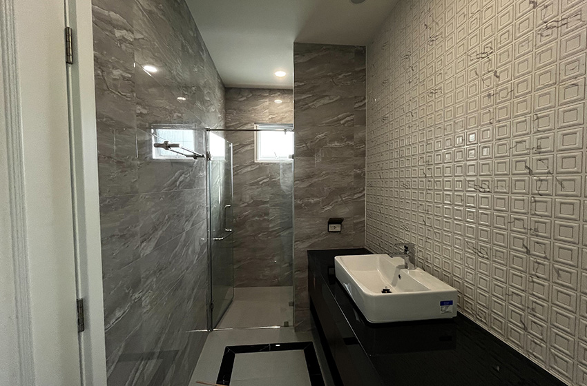 House with Shared Pool in Sukhumvit 